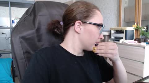 Nameless online show from 12/17/24, 06:35