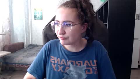 Nameless online show from 10/12/25, 08:46