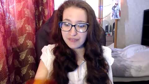 Snapshot of ankey_rayah chatting on 05/07/26, 08:31 Nameless online show from 05/07/26, 08:31