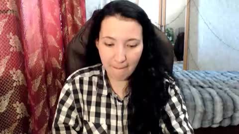 Snapshot of ankey_rayah chatting on 06/06/26, 05:23 Nameless online show from 06/06/26, 05:23