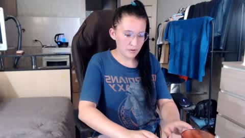 Snapshot of ankey_rayah chatting on 07/13/26, 01:14 Nameless online show from 07/13/26, 01:14