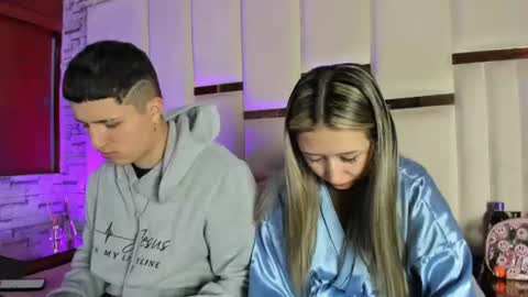 Snapshot of anlleloandangela chatting on 07/04/26, 04:35 ANGEL AND TEFY online show from 07/04/26, 04:35