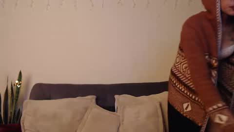 Anma Adler online show from 12/31/24, 10:56