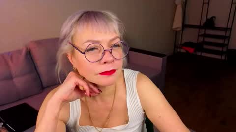 ann_annise online show from 02/21/26, 09:10