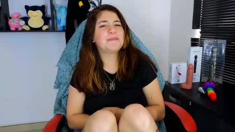 Snapshot of ann_cohen chatting on 02/10/25, 03:53 Only fans   online show from 02/10/25, 03:53
