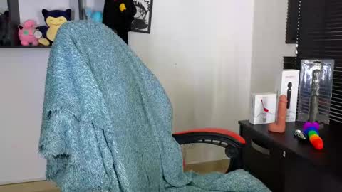 Snapshot of ann_cohen chatting on 02/10/25, 06:56 Only fans   online show from 02/10/25, 06:56