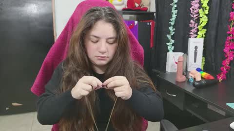 Only fans   online show from 01/15/26, 11:15