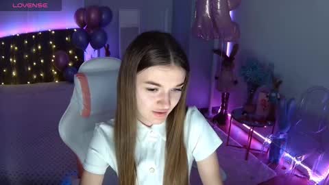 ann_woood online show from 03/08/26, 07:01