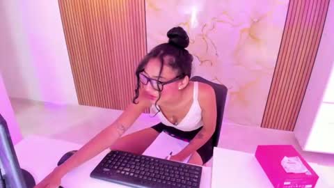 Snapshot of anna2809 chatting on 06/26/26, 06:56 Ana online show from 06/26/26, 06:56