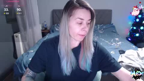 Anadirectgirl online show from 12/24/24, 09:39