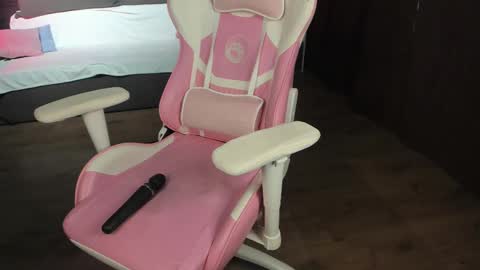 AnnaThe next stream is tomorrow online show from 02/14/25, 06:56