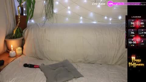 Anna  online show from 10/31/25, 08:26