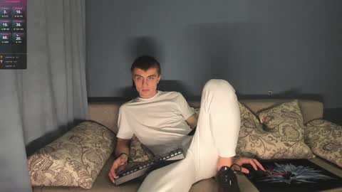 Snapshot of anna_jason chatting on 01/07/25, 07:38 Fansly Jason sweet ass online show from 01/07/25, 07:38