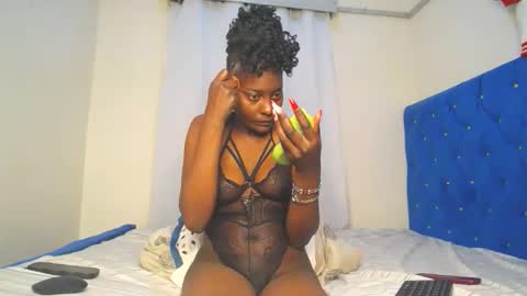 Snapshot of anna_kinky1 chatting on 01/14/26, 09:20 anna kinky1 online show from 01/14/26, 09:20