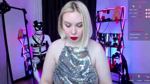 Anna online show from 10/10/25, 01:59