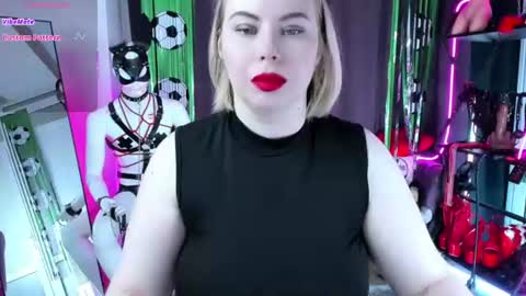 Anna online show from 07/21/26, 02:03
