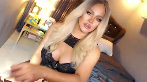 Miss Anna online show from 06/27/26, 12:22
