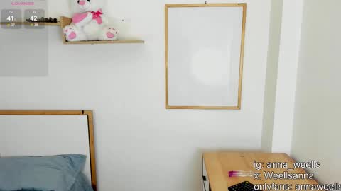  Anna Weells  online show from 03/19/26, 09:30