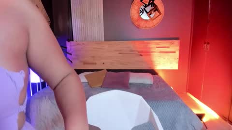 Anna online show from 11/27/25, 03:08