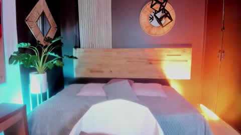 Anna online show from 02/15/26, 03:25