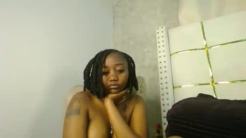 Annabel online show from 09/13/25, 07:24
