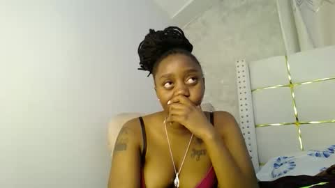 Annabel online show from 10/10/25, 09:47