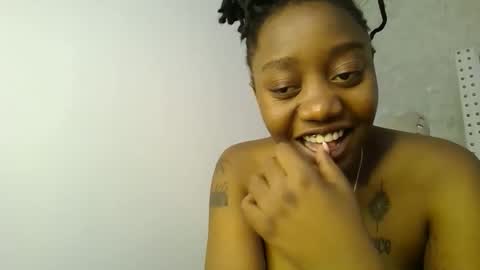 Annabel online show from 10/15/25, 07:47