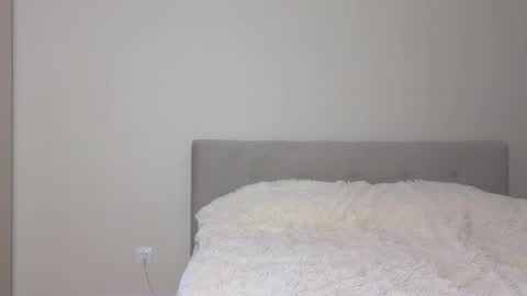 Snapshot of annabel_themoon chatting on 01/15/26, 03:44 annabel_themoon online show from 01/15/26, 03:44