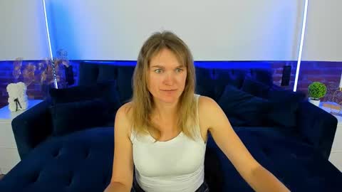 Annabel online show from 10/02/25, 06:37