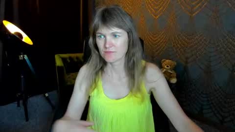 Snapshot of annabel_xxx chatting on 06/27/26, 12:55 Annabel online show from 06/27/26, 12:55