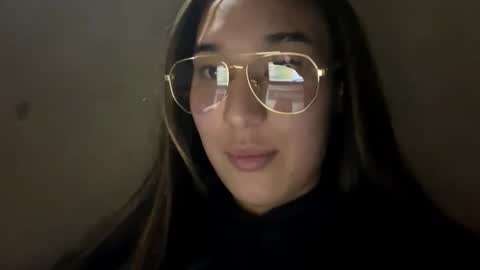 Sarah online show from 09/30/25, 06:24