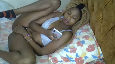 annabellapretty online show from 10/09/25, 11:19