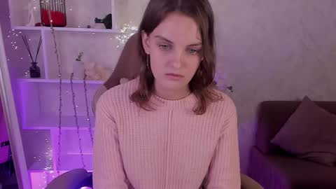 Annabel online show from 09/27/25, 06:29