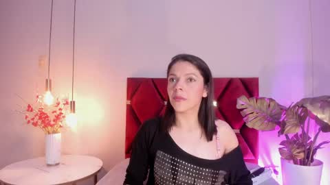 AnnaBrooks online show from 04/23/26, 12:01