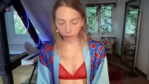 Snapshot of annadarko chatting on 07/25/26, 02:58 Anna Darko online show from 07/25/26, 02:58