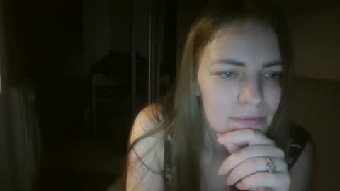 annadiamond1 online show from 11/27/25, 11:40