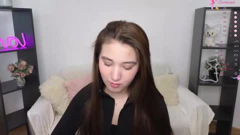 Anna online show from 02/08/25, 02:58