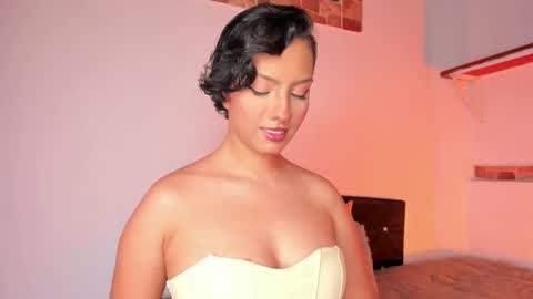 annafoox_ online show from 09/23/25, 02:47