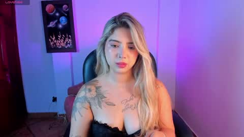 Ana Foxxx online show from 05/07/26, 01:22