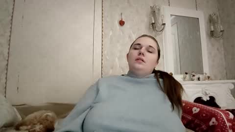 Snapshot of annagoldy chatting on 11/29/25, 03:31 Anna online show from 11/29/25, 03:31