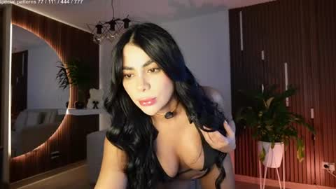 Snapshot of annagr_ chatting on 06/13/26, 12:08 Anita online show from 06/13/26, 12:08