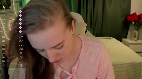 annagrees1 online show from 12/21/25, 02:13