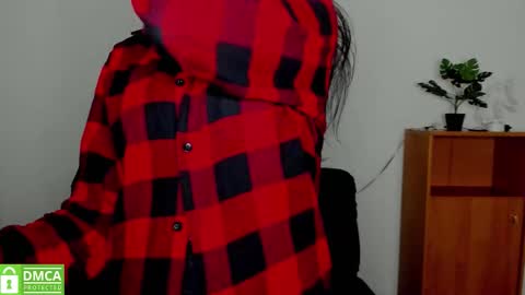 Anna online show from 10/21/25, 11:22