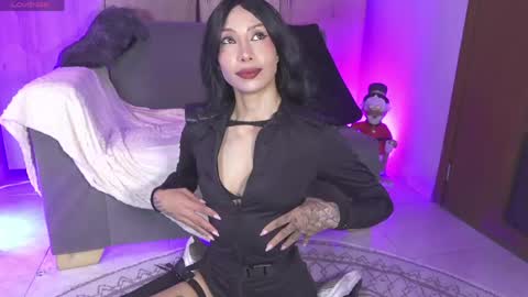 Snapshot of annakimm1 chatting on 05/24/26, 10:37 Anna online show from 05/24/26, 10:37