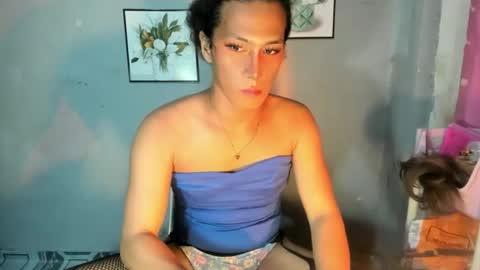 annalala22 online show from 04/18/26, 11:36