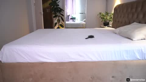 Annie   follow my onlyfans - 50 off  online show from 04/11/26, 05:56