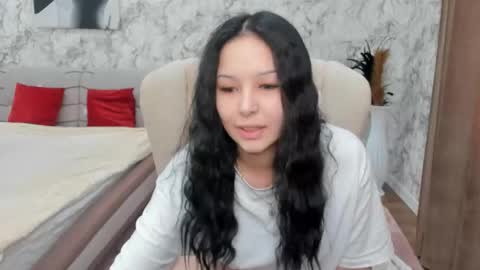 Anna online show from 09/16/25, 04:13