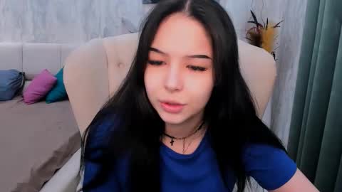 Anna online show from 10/06/25, 08:34