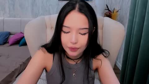 Anna online show from 10/10/25, 08:24