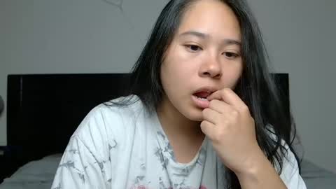 Anna online show from 05/15/26, 11:23